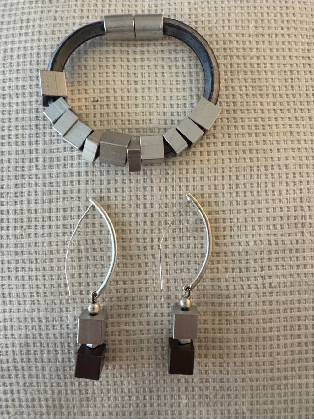 Silver-Tone Geometric Cube Bracelet and Drop Earrings - Women's Jewelry